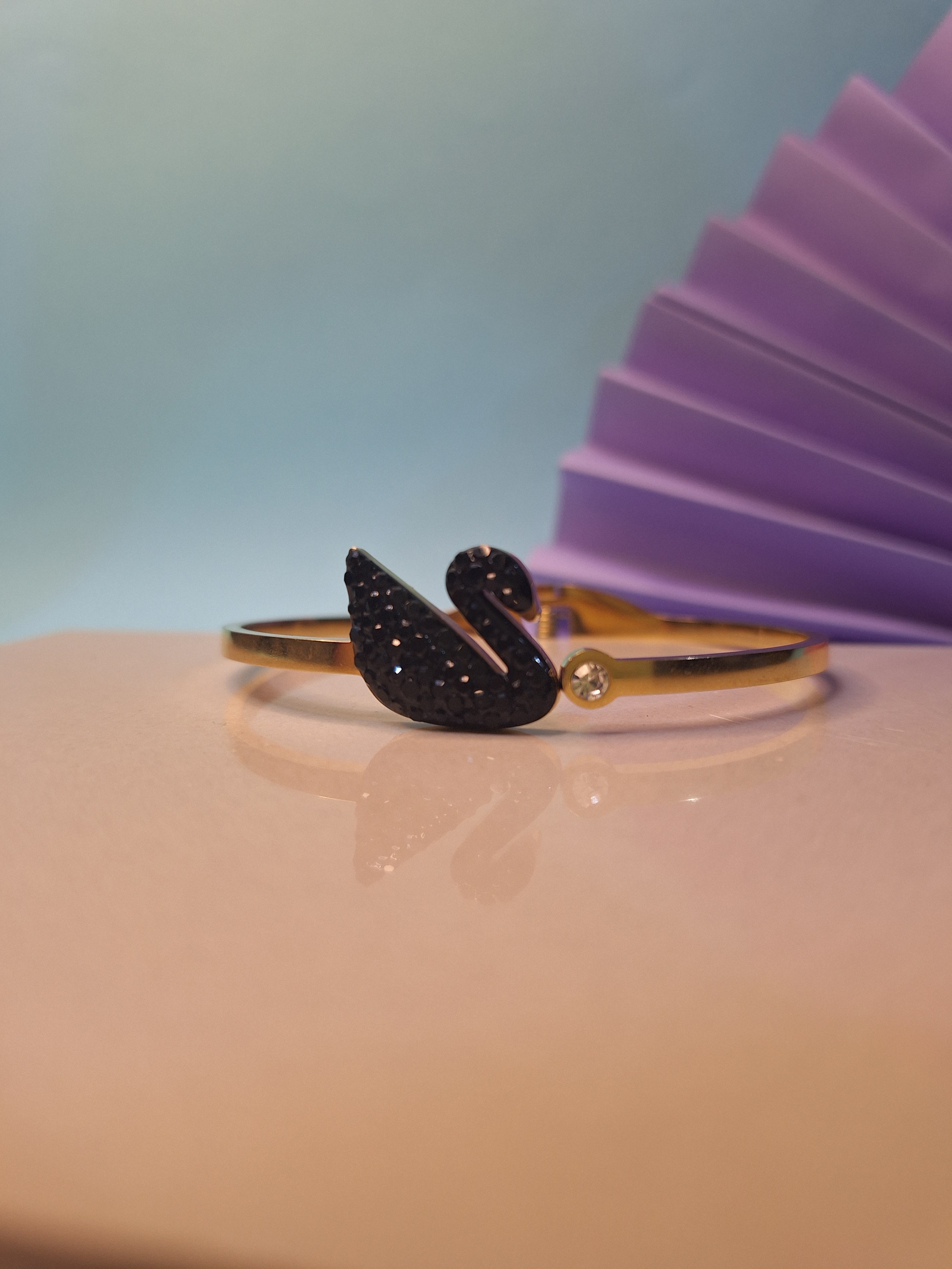 Velora Black Bracelet